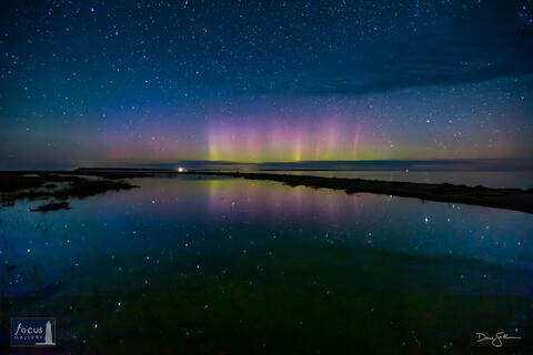 Aurora and Star Reflections